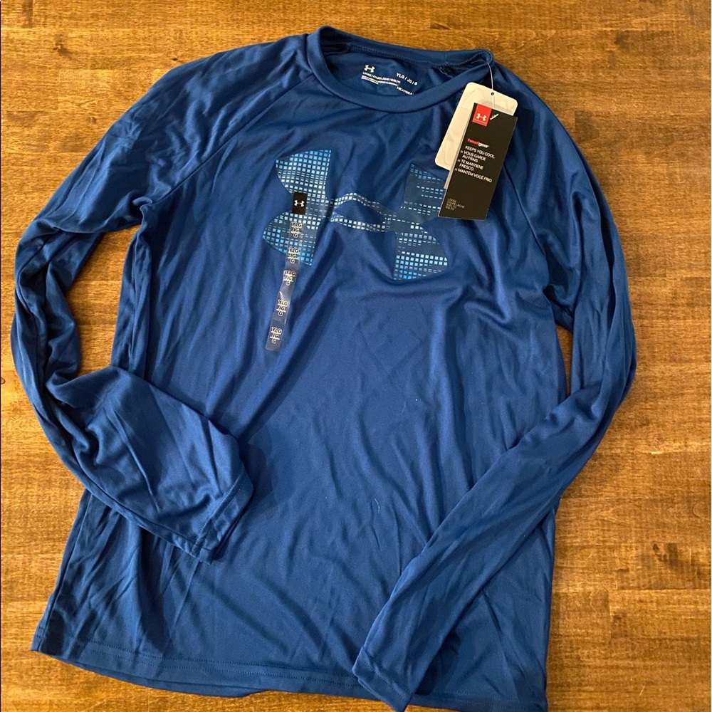 Boys NWT Under Armour Shirt